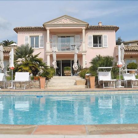 Hotel Villa Les Rosiers Гримо Екстер'єр фото